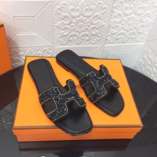 Hermes Slippers